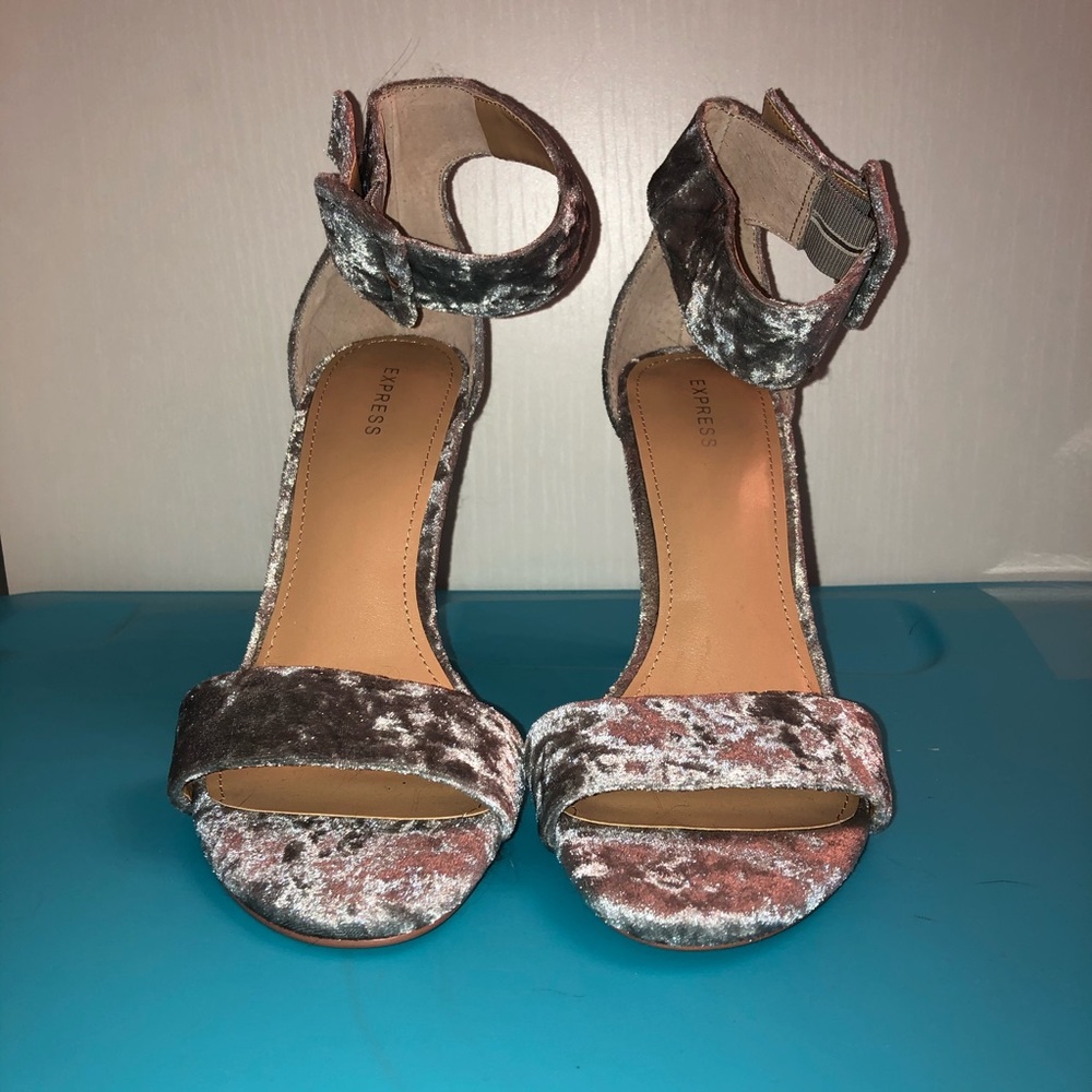 Grey velour ankle buckle heels